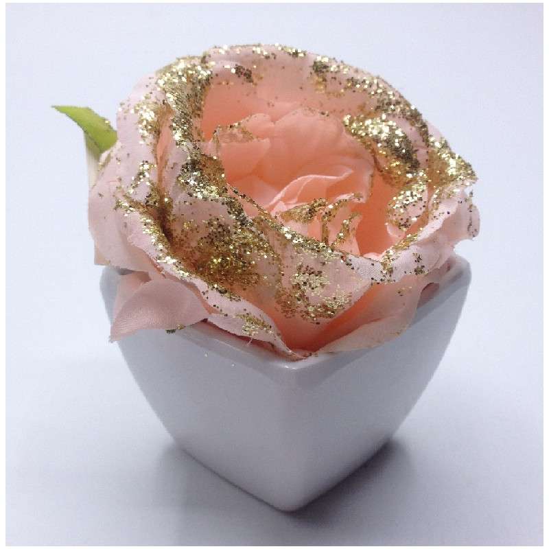 décoration de table fleurs rose rose en pot