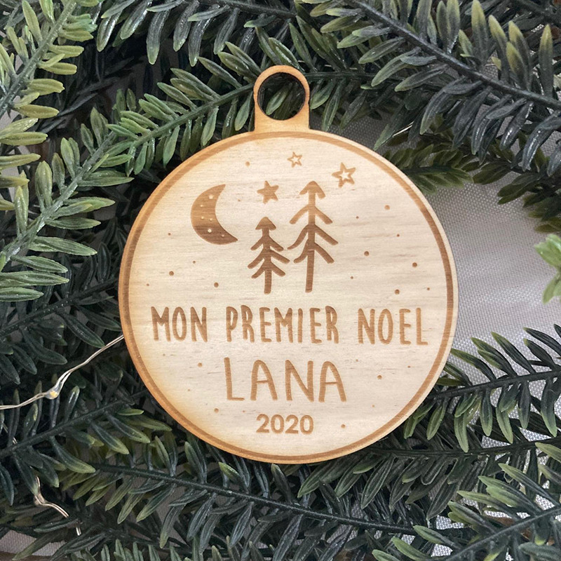 Boule premier Noel perso en bois