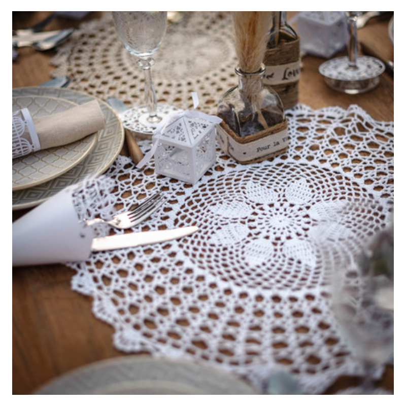 Napperon crochet carré vintage, 50 cm de diagonale, 38x38 cm - France