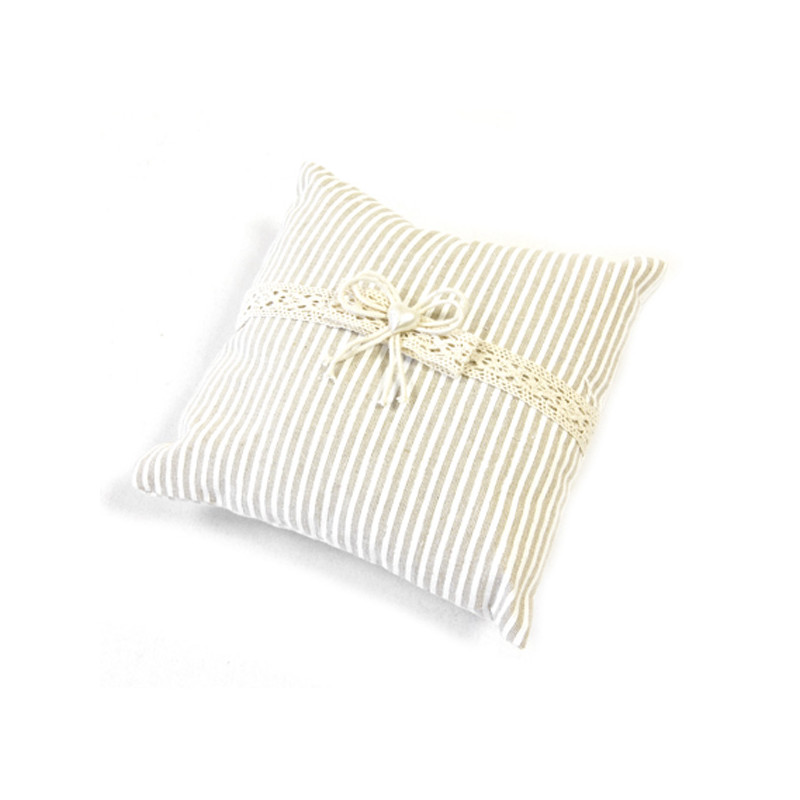 Coussin d'alliance vintage en tissu