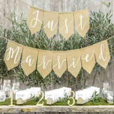 Guirlande de fanions blancs Just married - 1,6 m